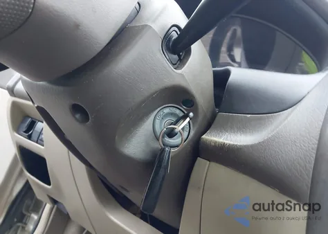 2002 Mazda Protege Dx/Es/Lx из США, поврежденный, VIN JM1BJ225221596784